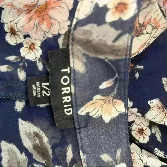 Torrid Womens Plus Size 1/2 Navy Pink Floral Chiffon Hi-lo Duster Boho Kimono - Picture 3 of 7